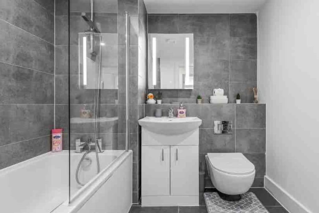 Cozy Flat Near London Eye/ Victoria / Vauxhall Daire Dış mekan fotoğraf